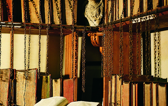 Reading in Restraint: The Last Chained Libraries